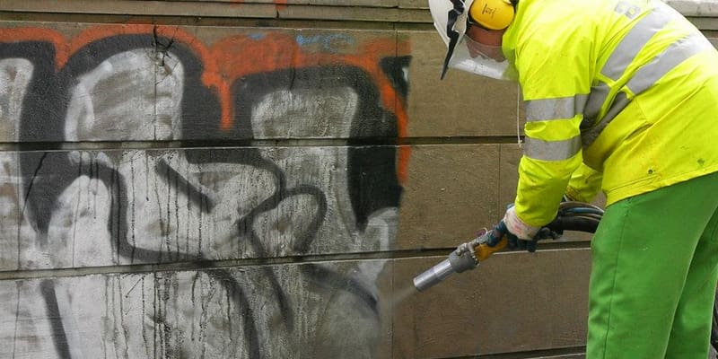 Antigraffiti