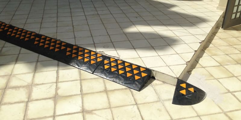 Ράμπες Πεζοδρομίων