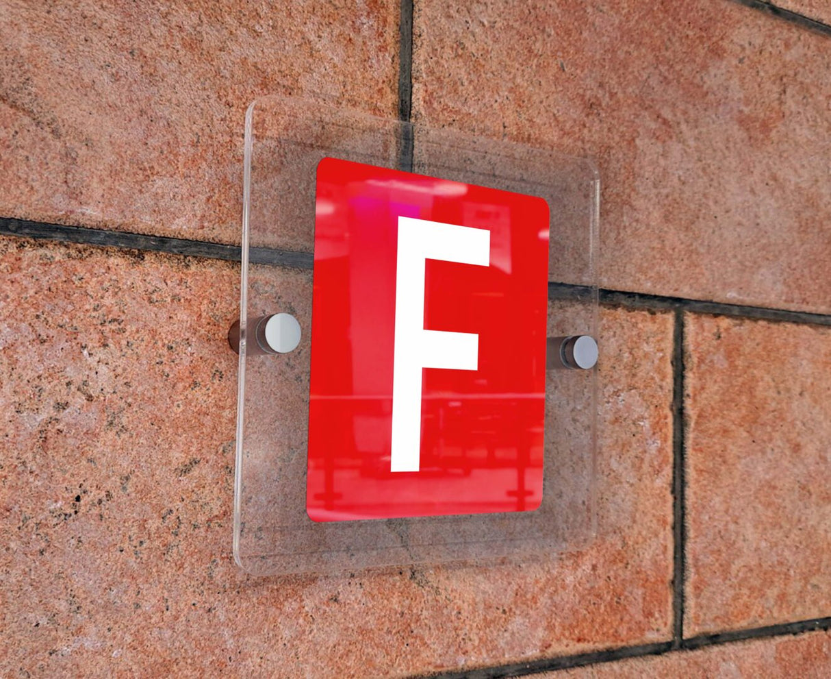 Πινακίδα Σήμανσης Πυρόσβεσης Aκρυλικό Plexiglass  "ΠΥΡΟΣΒΕΣΤΙΚΟΣ ΣΤΑΘΜΟΣ” 150mm x 150mm