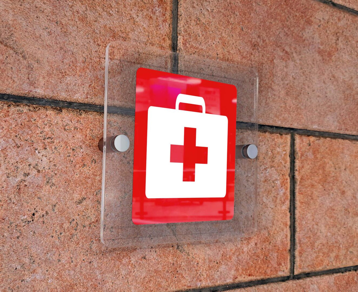 Πινακίδα Σήμανσης Πυρόσβεσης Aκρυλικό Plexiglass  "FIRST AID KIT” 150mm x 150mm