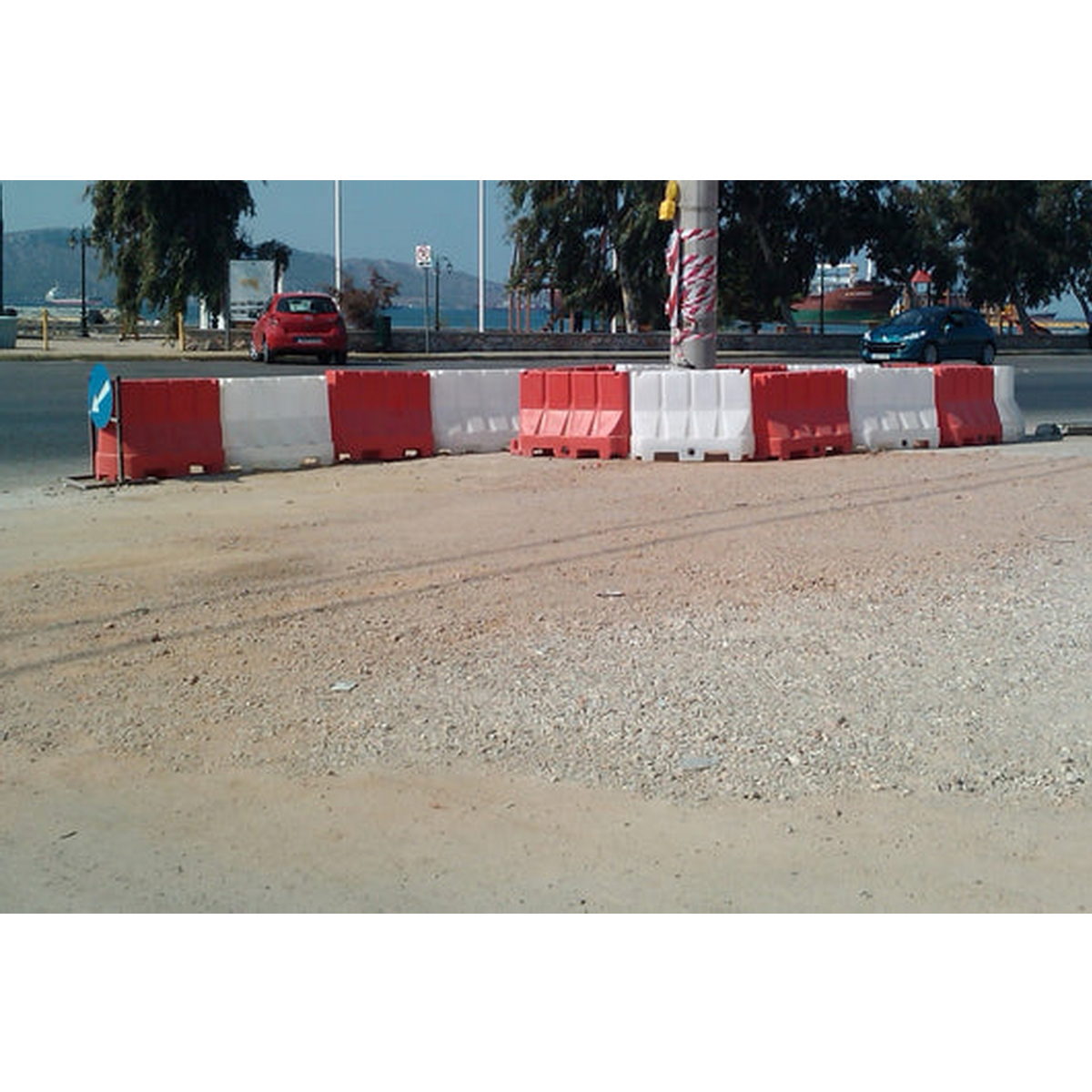 Στηθαίο Ρύθμισης Κυκλοφορίας Αυτοκινήτων & Οριοθέτησης Οδών & Τεχνικών Έργων Κόκκινο