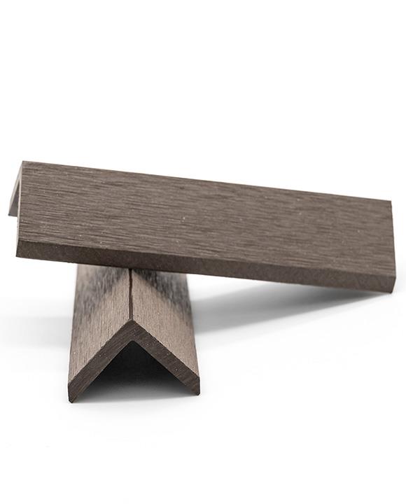 Γωνία Τελειώματος Για Δάπεδο Deck WPC Απόχρωσης Ν.110 40mmx40mmx3600mm