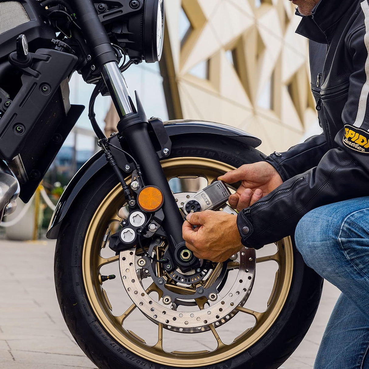 Abus 8008 GRANIT™ Detecto XPlus™ 2.0 Κλειδαριά Μοτοσυκλέτας Δισκόφρενου Με Συναγερμό