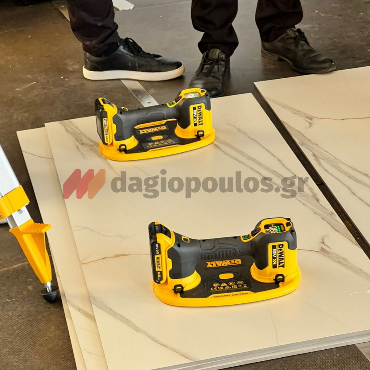 DeWalt DCE590N-XJ Grabo Βεντούζα Μεταφοράς Μπαταρίας 18V Li-Ion SOLO