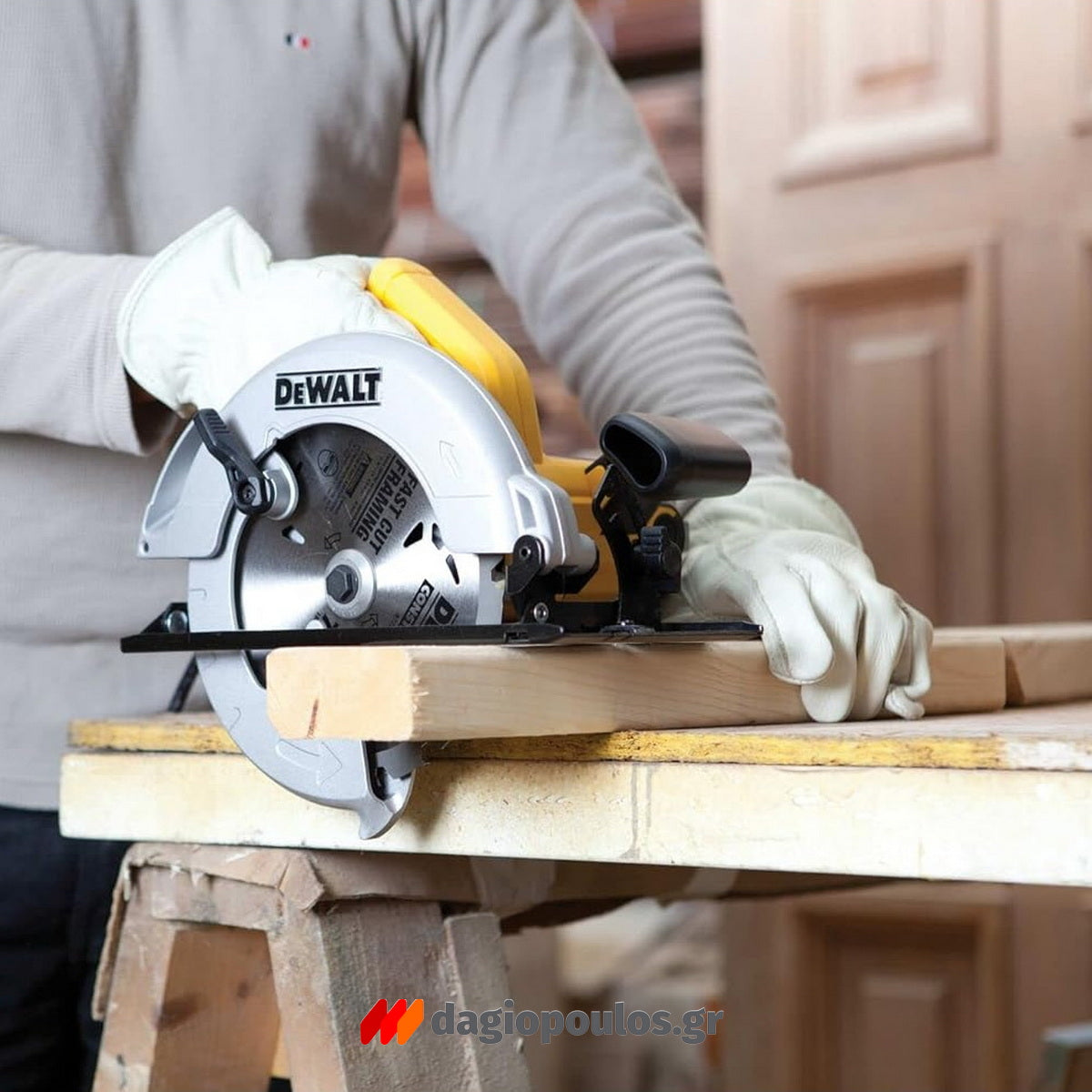 DeWalt DWE560-QS Ηλεκτρικό Δισκοπρίονο Χειρός 184mm 1350W