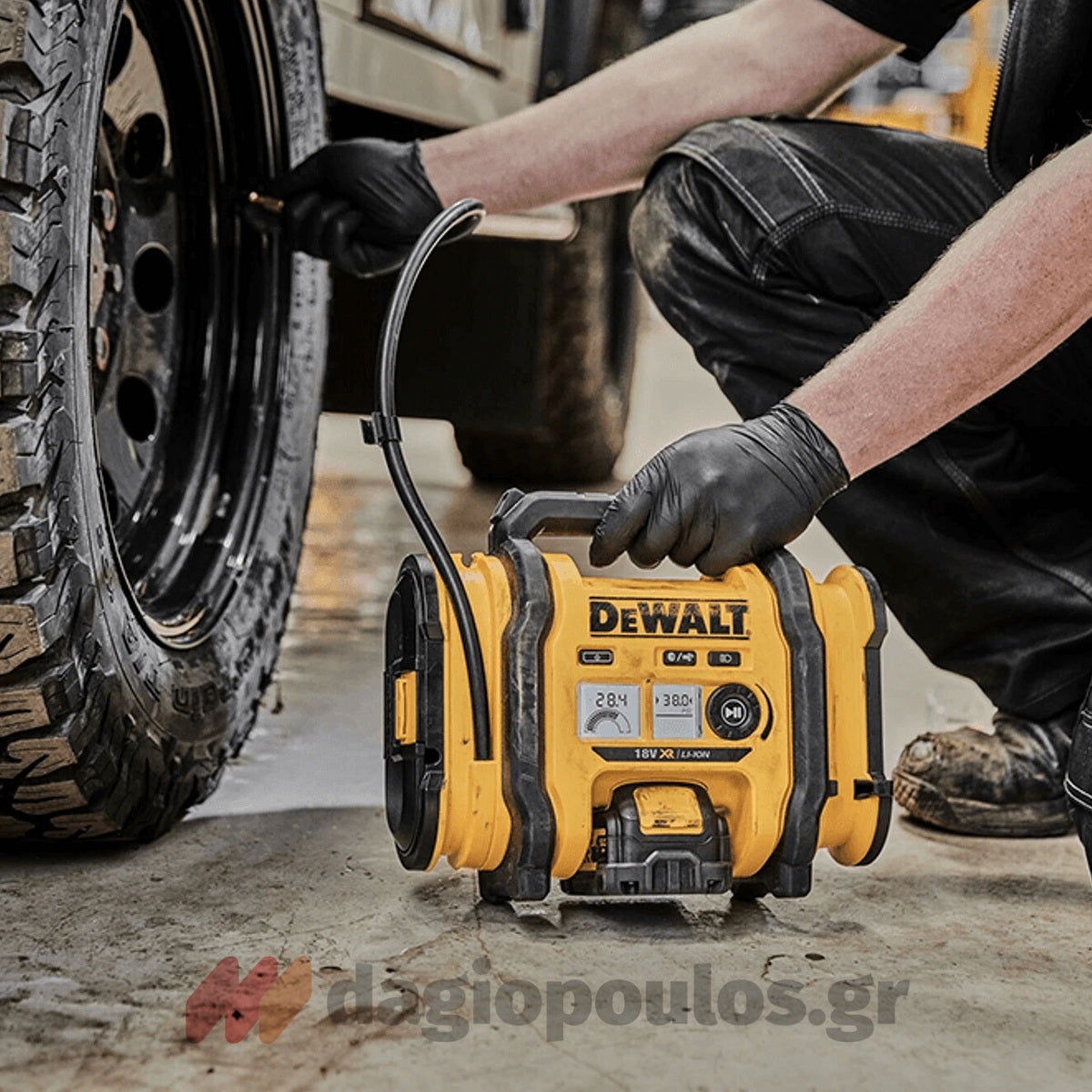 DeWalt DCC018N-XJ Αεροσυμπιεστής 3 Πηγών (Xωρίς Καλώδιο 230V και Μπαταρία) SOLO