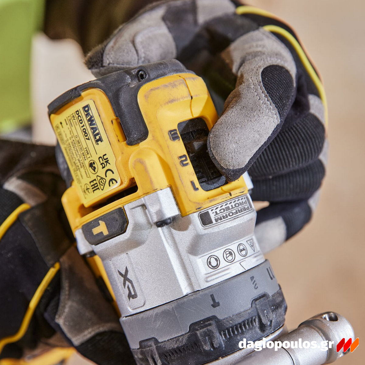 DeWalt DCD1007WW1T-QW Brushless Δραπανοκατσάβιδο Κρουστικό Μπαταρίας 18V Li-Ion Με Μπαταρία 8.0Ah - Φορτιστή - Βαλίτσα T-Stak