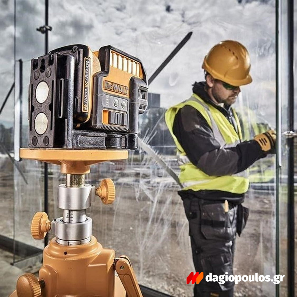 DeWalt DCE0822D1G-QW Laser Πράσινης Δέσμης 10.8V-12V Li-Ion Με Μπαταρία 2.0Ah - Βαλίτσα