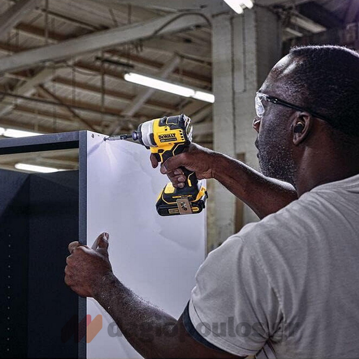 DeWalt DCF809L2T Brushless Παλμικό Κατσαβίδι Μπαταρίας 18V Li-Ion Με 2 Μπαταρίες 3.0Ah & Βαλίτσα T-Stak