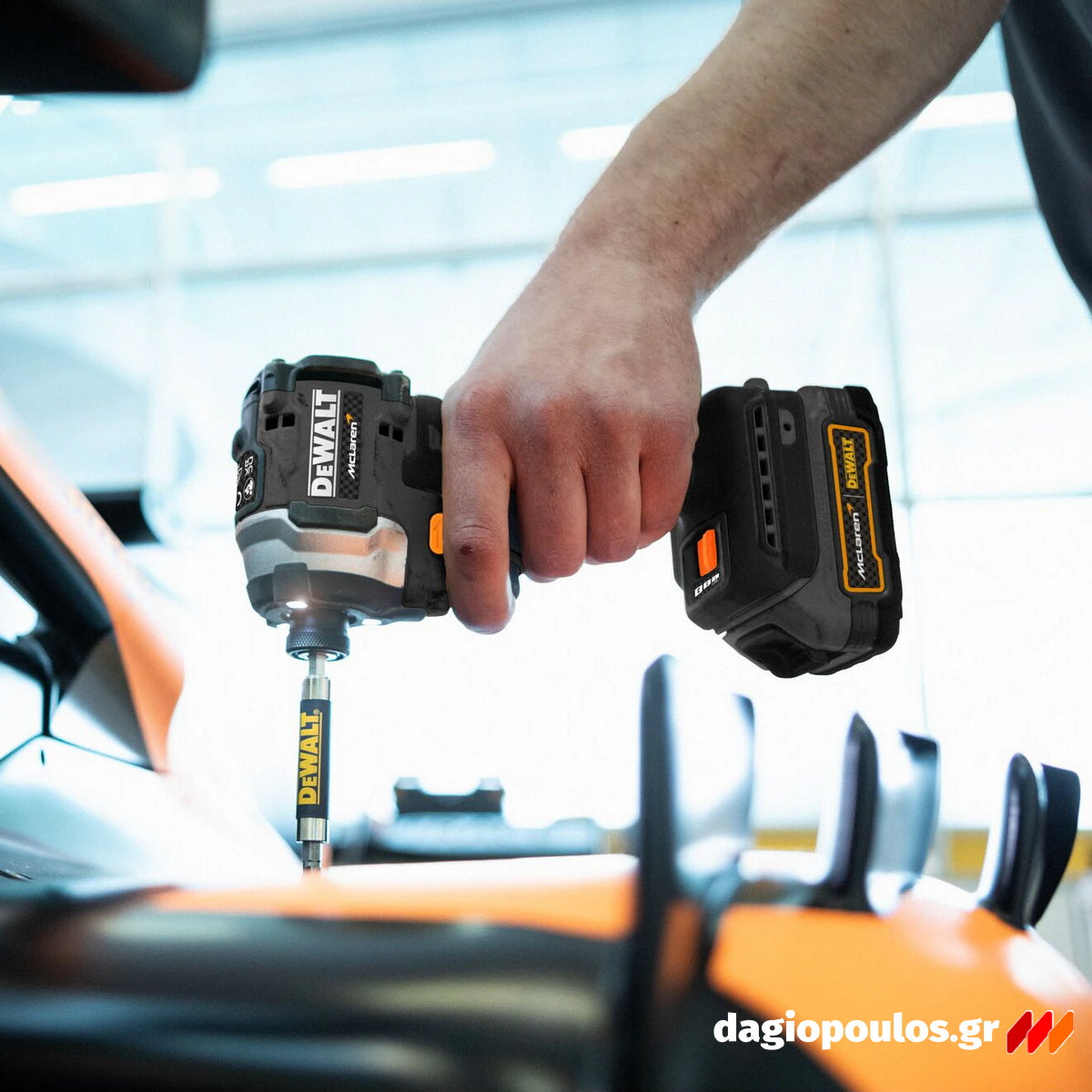 DeWalt McLaren DCF85ME2GT-QW Brushless Παλμικό Κατσαβίδι Μπαταρίας 18V Li-Ion Με 2 Μπαταρίες 1.7Ah & Βαλίτσα ΣΥΛΛΕΚΤΙΚΟ