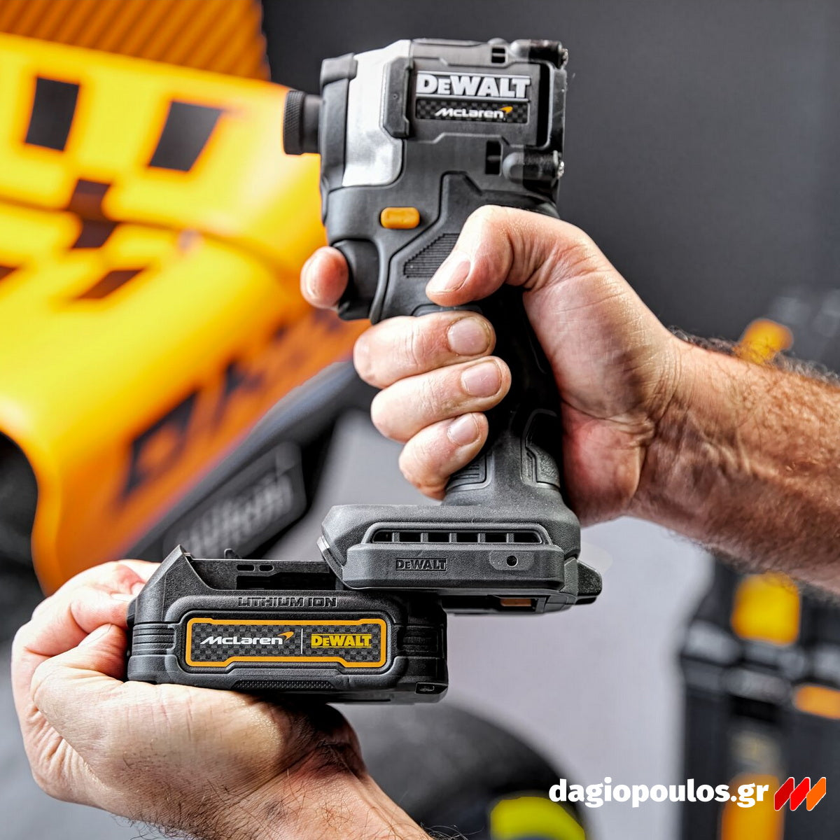 DeWalt McLaren DCF85ME2GT-QW Brushless Παλμικό Κατσαβίδι Μπαταρίας 18V Li-Ion Με 2 Μπαταρίες 1.7Ah & Βαλίτσα ΣΥΛΛΕΚΤΙΚΟ