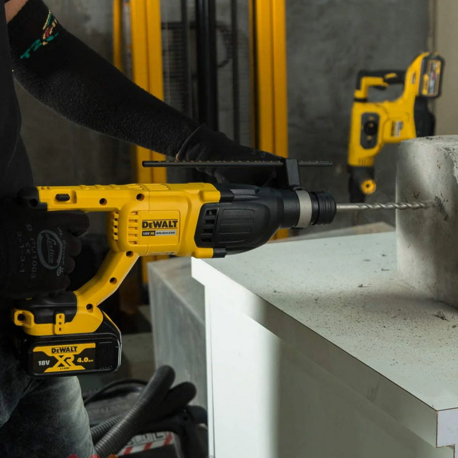 Dewalt DCH133M1-QW SDS Plus Πνευματικό Περιστροφικό Πιστολέτο Μπαταρίας 18V Li-Ion 2.6J 2.3Kgr Με Μπαταρία 4.0Ah - Βαλίτσα T-Stak