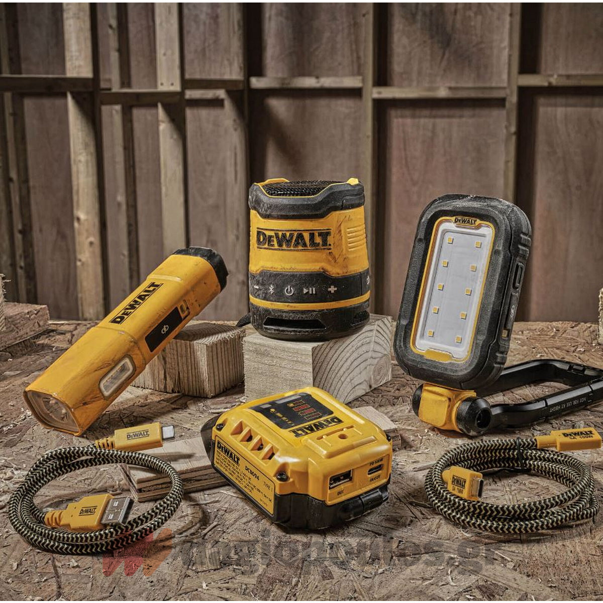 DeWalt DCL183-XJ Φακός Μπαταρίας Επαναφορτιζόμενος USBC IP54 1000 Lumens