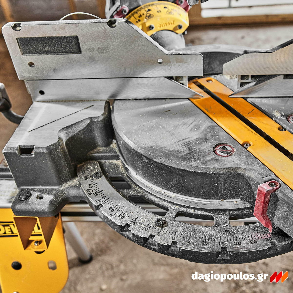 DeWalt DCS781X2-QW Brushless Φαλτσοπρίονο Πάγκου Συρόμενο (Radial) Μπαταρίας 54V XR FLEXVOLT 305mm Με 2 Μπατ.9.0Ah