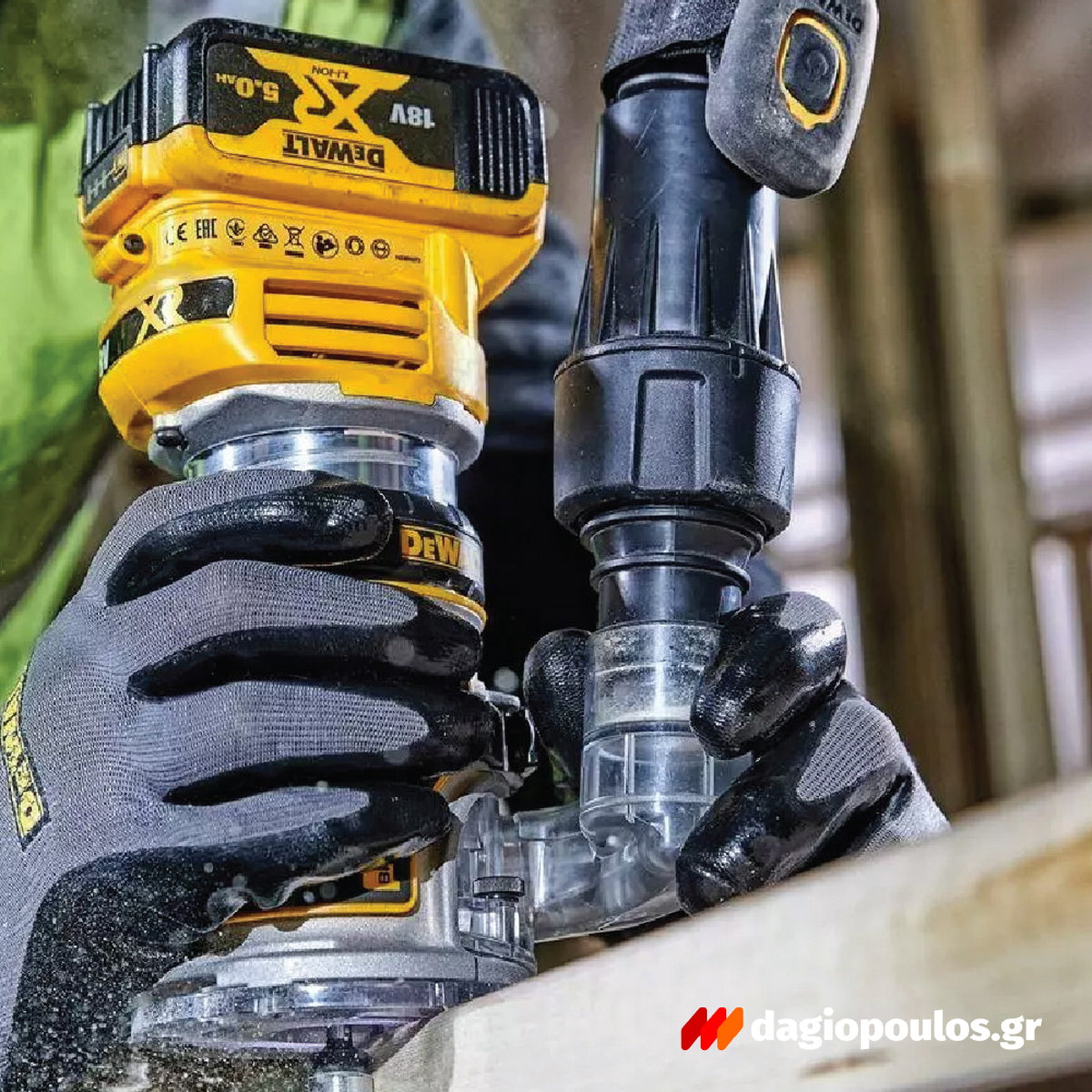 DeWalt DCW600N-XJ Brushless Κάθετη Φρέζα - Ρούτερ Σταθερής Βάσης Μπαταρίας 18V Li-Ion SOLO