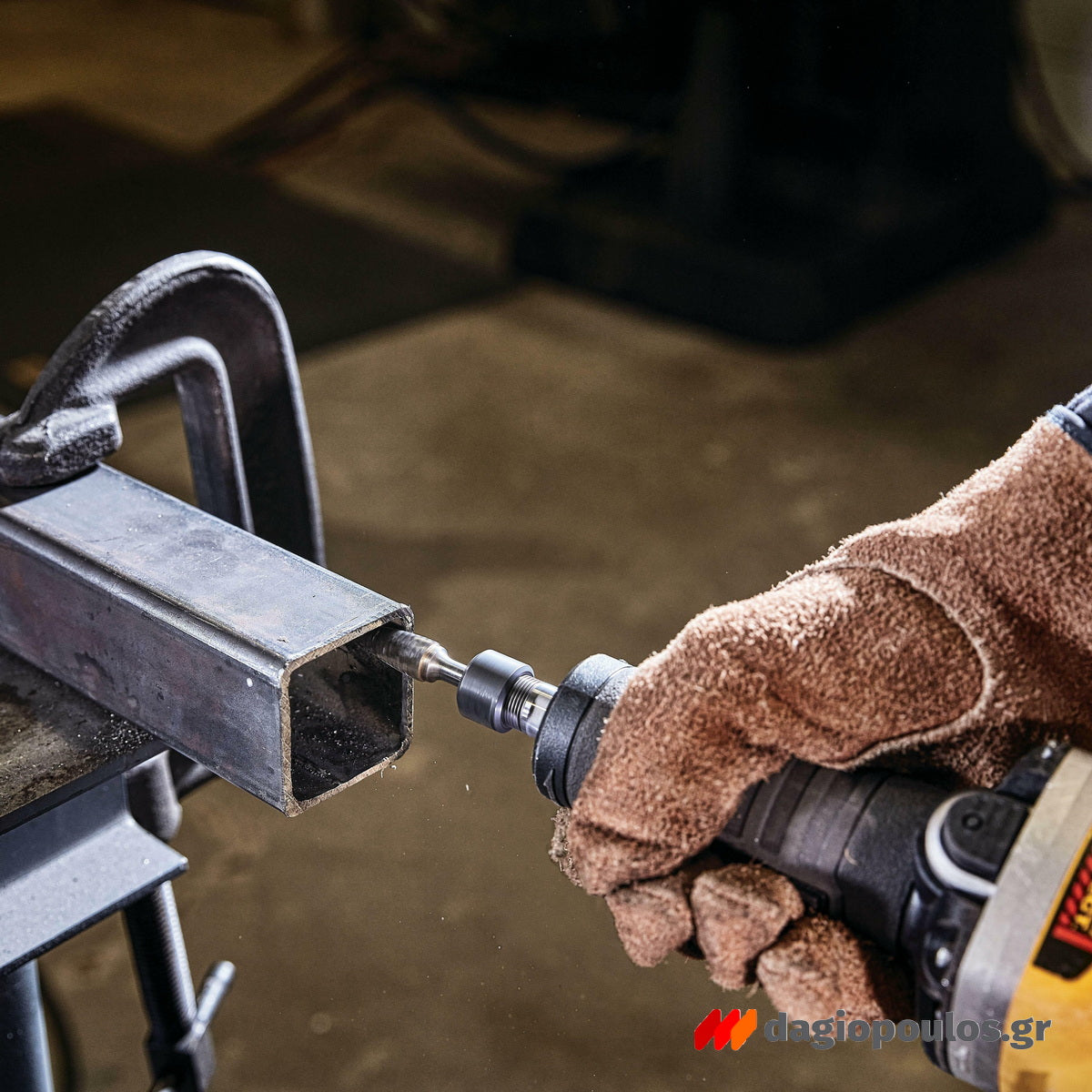 DeWalt DWE4997 Ηλεκτρικός Λειαντήρας Ευθύς 6mm 1700W