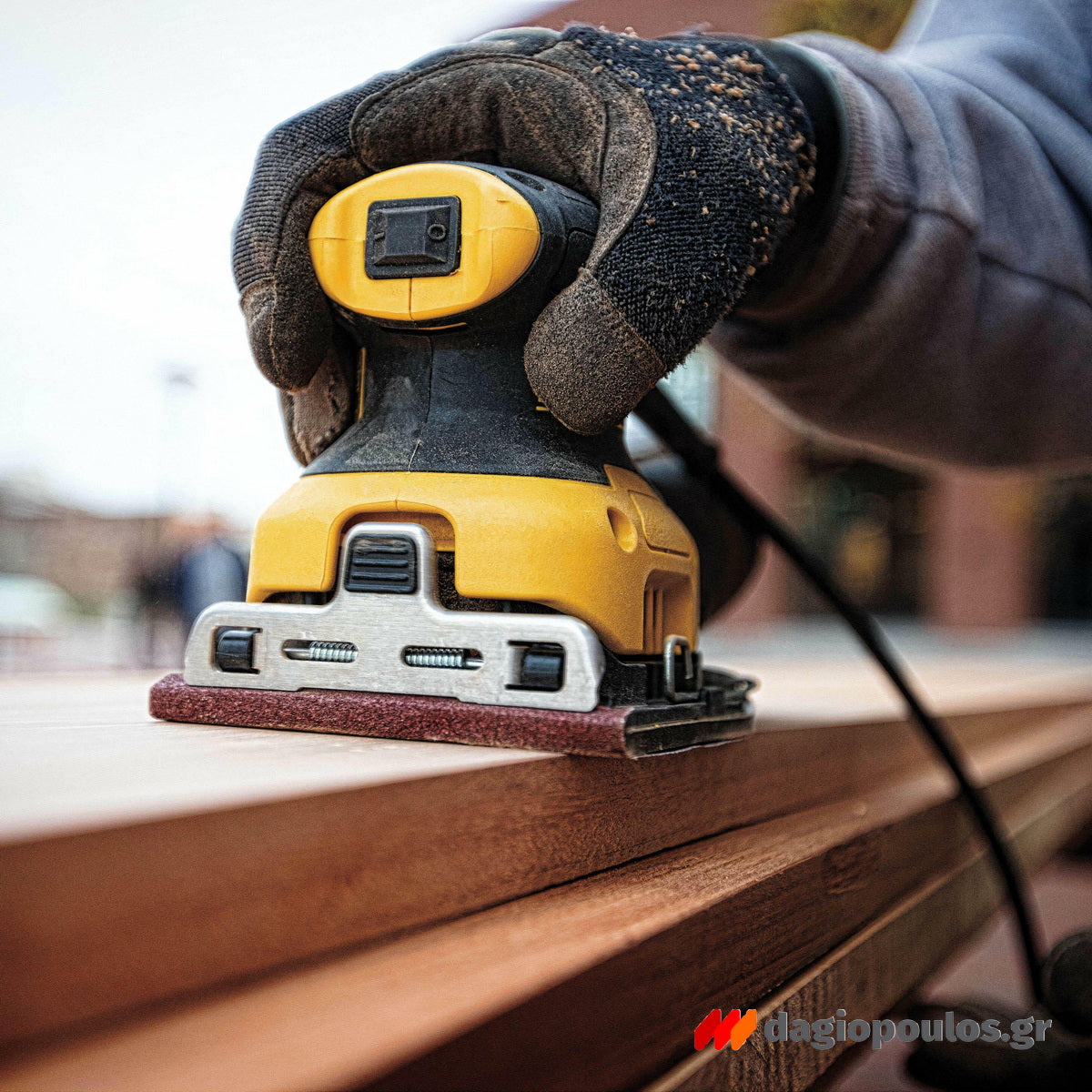 DeWalt DWE6411-QS Ηλεκτρικό Τριβείο Παλμικό Χούφτας 230W