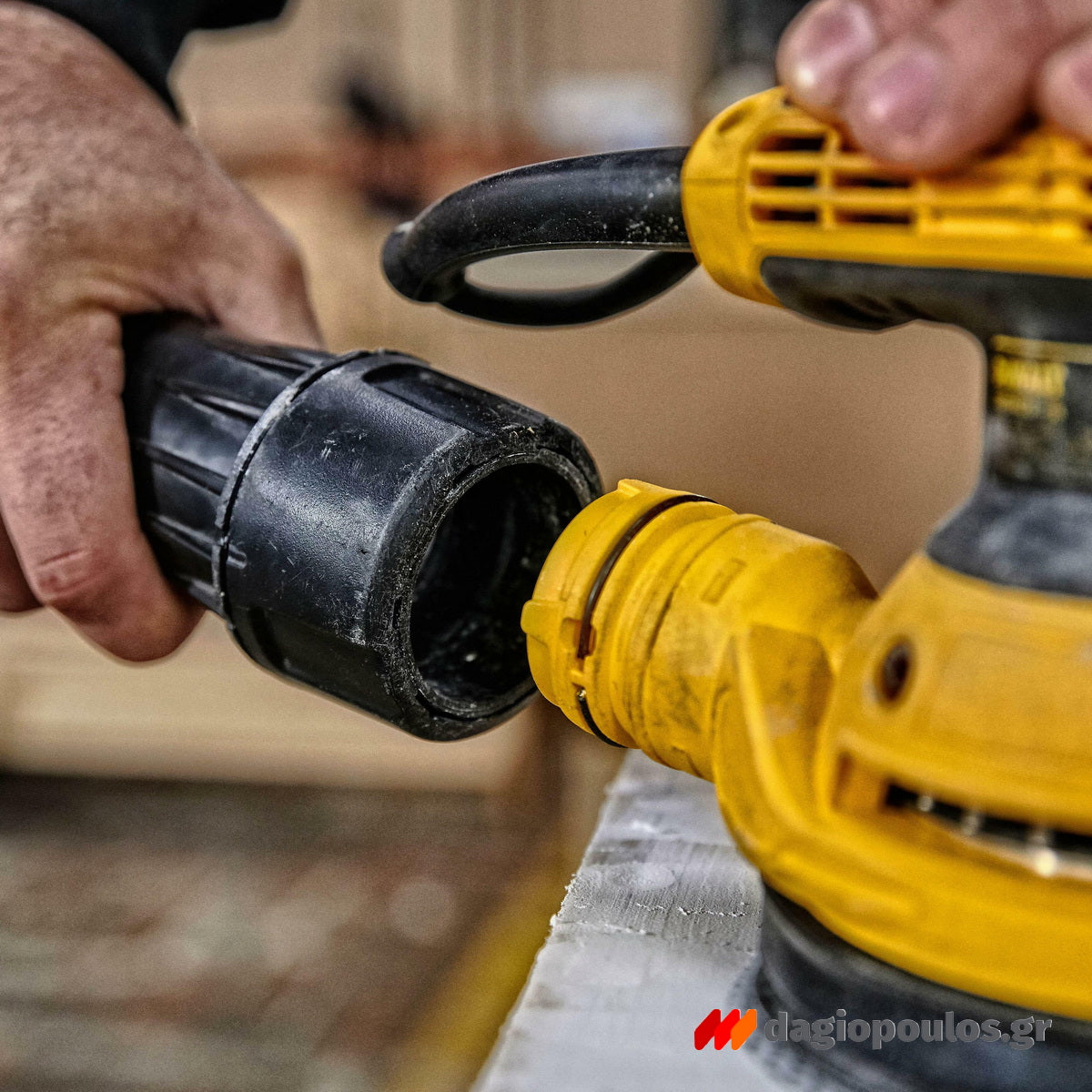 DeWalt DWE6423-QS Επαγγελματικό Ηλεκτρικό Τριβείο Έκκεντρο 280W 125mm