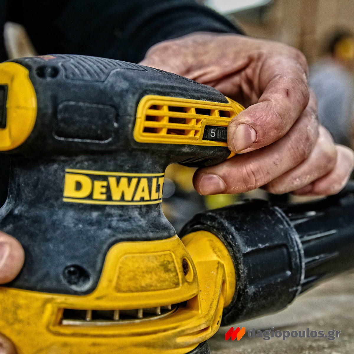DeWalt DWE6423-QS Επαγγελματικό Ηλεκτρικό Τριβείο Έκκεντρο 280W 125mm