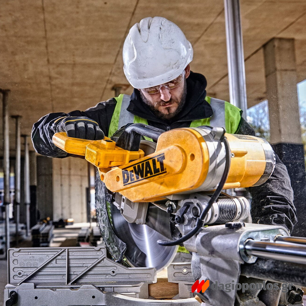DeWalt DWS780-QS Ηλεκτρικό Φαλτσοπρίονο 305mm