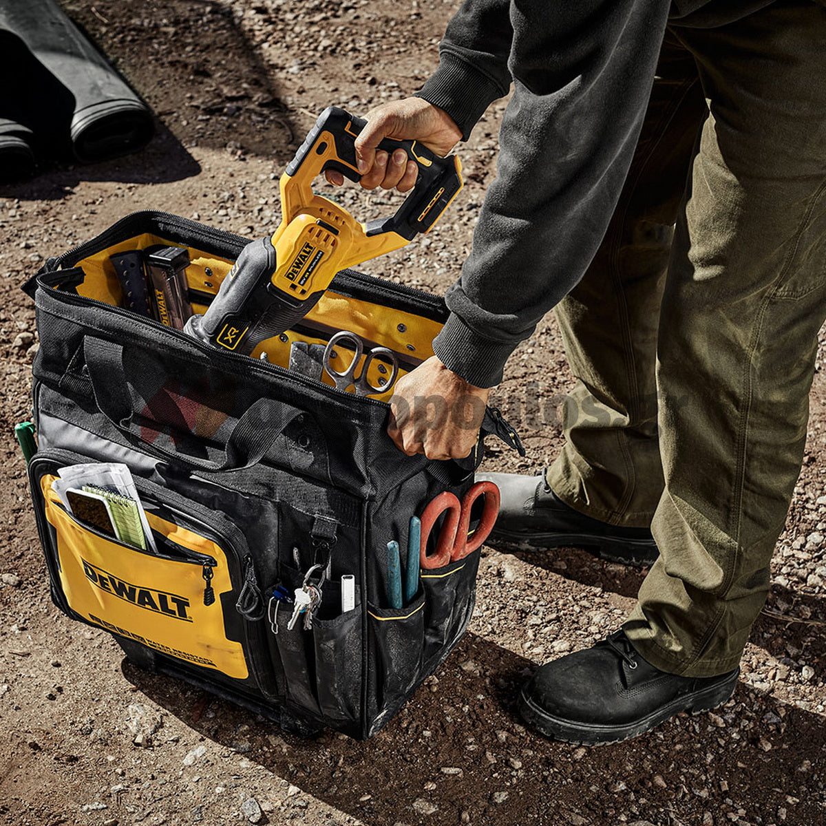 DeWalt DWST60107-1 Εργαλειοθήκη Βαλίτσα Τροχήλατη