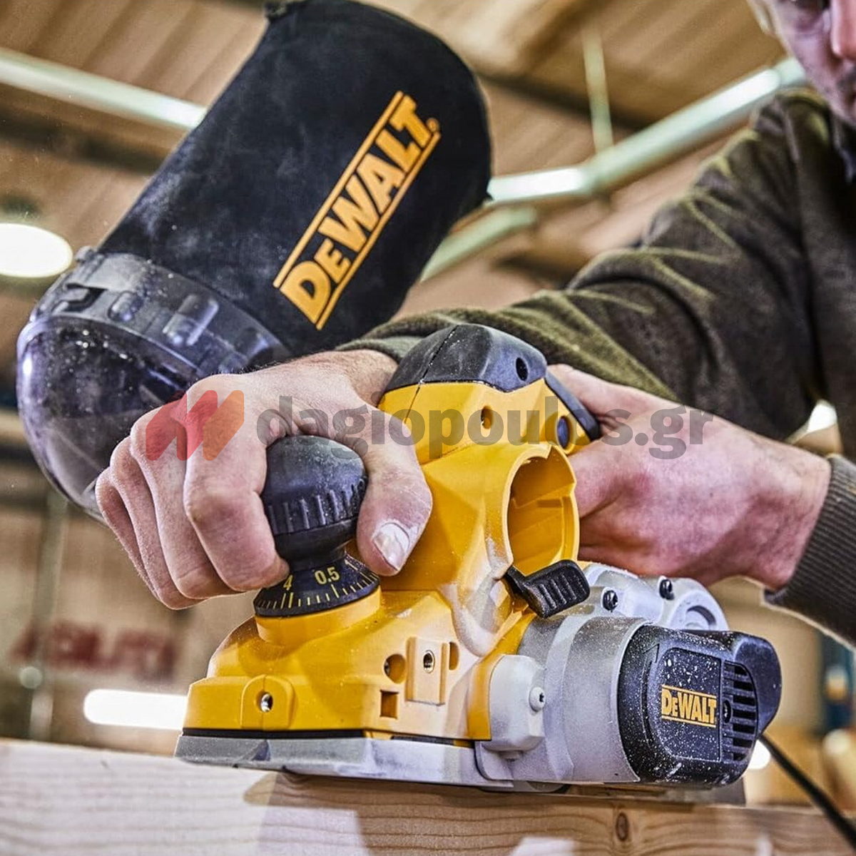 DeWalt D26500K Επαγγελματική Ηλεκτρική Πλάνη 1050W
