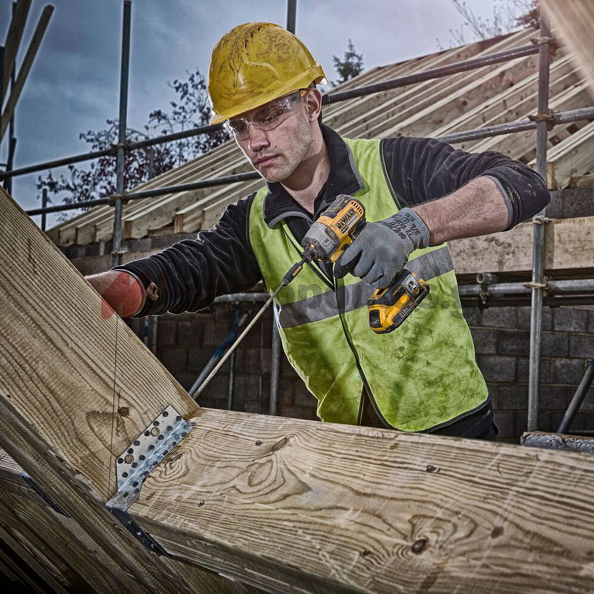 DeWalt DCK422P3T-QW Συλλογή Πνευματικό Πιστολέτο, Παλμικό Κατσαβίδι, Γωνιακός Τροχός, Κρουστικό Δραπανοκατσάβιδο 18V Li-Ion Με 3 Μπαταρίες 5.0Ah & 2 Βαλίτσες Tstak