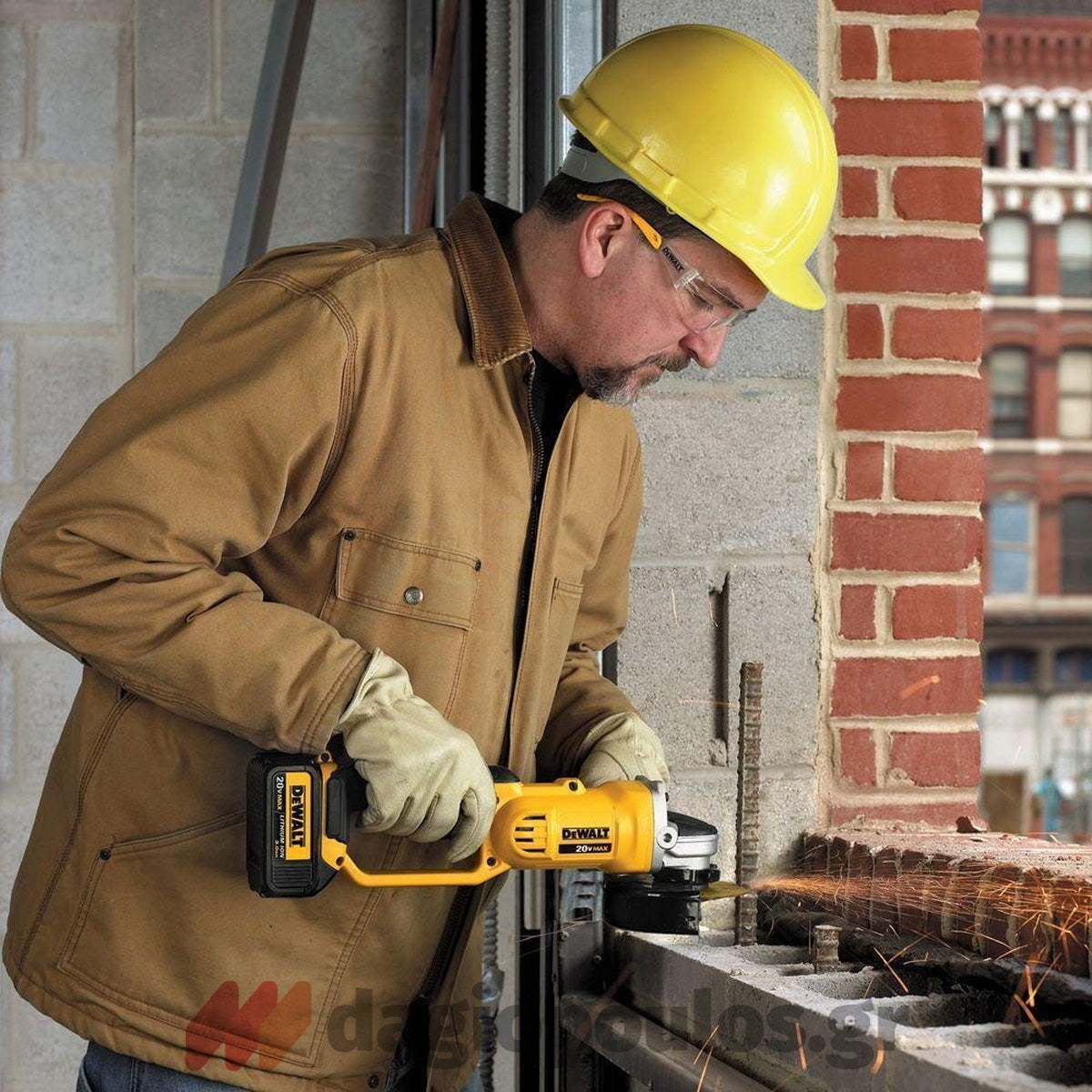 DeWalt DCK422P3T-QW Συλλογή Πνευματικό Πιστολέτο, Παλμικό Κατσαβίδι, Γωνιακός Τροχός, Κρουστικό Δραπανοκατσάβιδο 18V Li-Ion Με 3 Μπαταρίες 5.0Ah & 2 Βαλίτσες Tstak