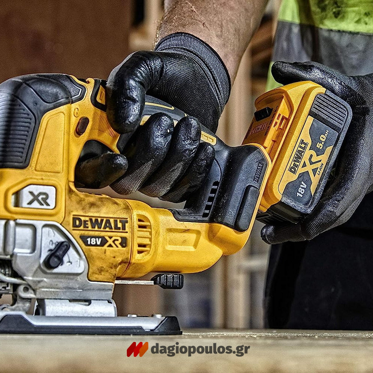 DeWalt DCS334NT-XJ Brushless Σέγα Μπαταρίας XR 18V Li-Ion SOLO Με Βαλίτσα T-Stak