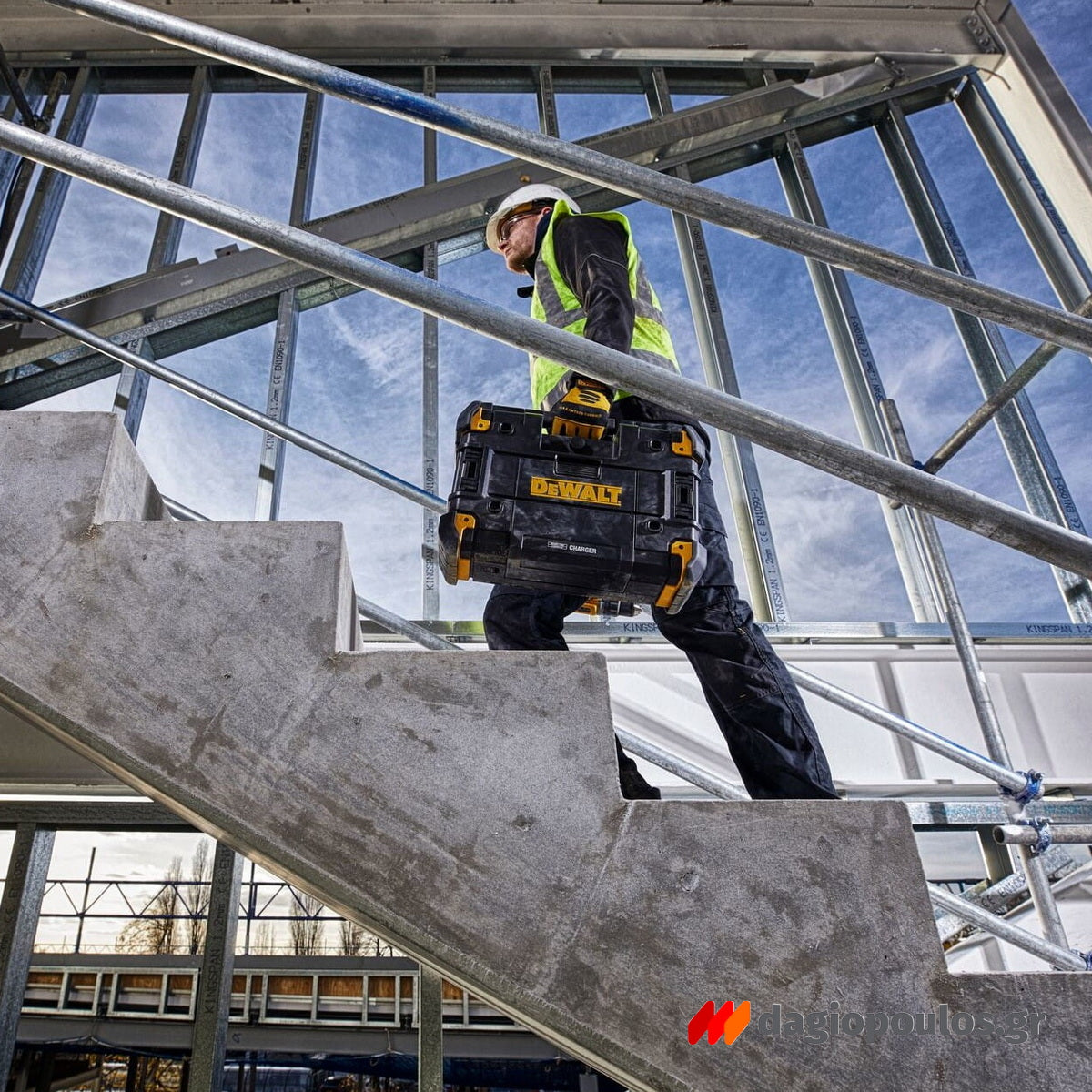 DeWalt DWST1-81078 T-Stak Ραδιόφωνο Μπαταρίας & Φορτιστής Μπαταριών 18V Li-Ion SOLO