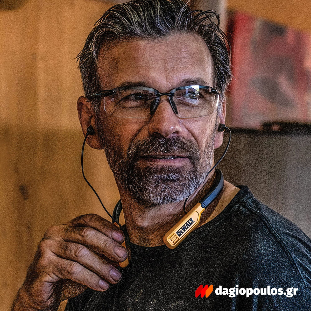 Dewalt DXMA190-2091-DWG Bluetooth Ασύρματα Ακουστικά PRO με Λαιμοδέτη