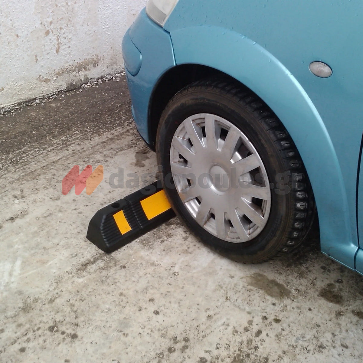 Στοπ Τροχού Μονό Ενισχυμένο Μασίφ Οβάλ Με Αντανακλαστικό 600mm x 120mm x 100mm