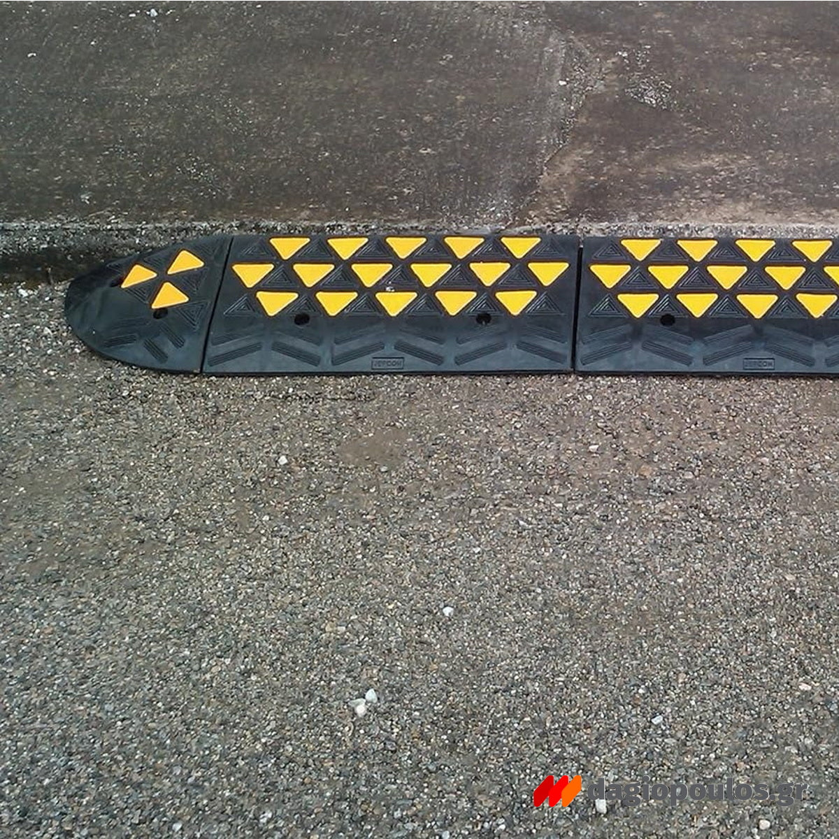 Ράμπα Πεζοδρομίου Ακραία Χρωματιστή 30cm x 30cm x 10cm