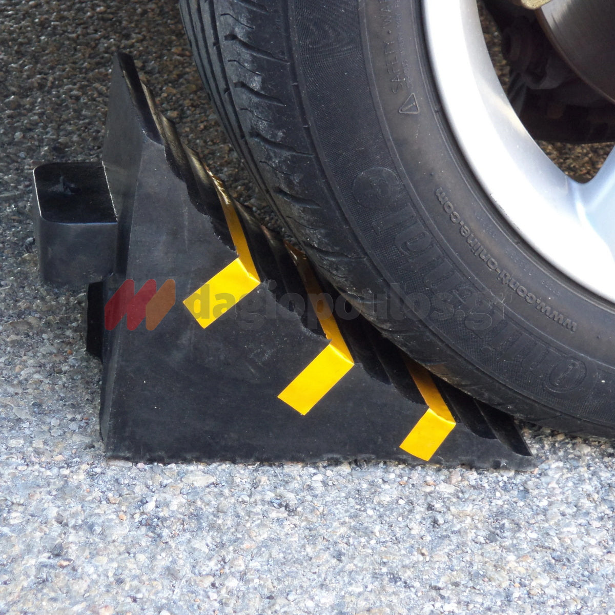 Σφήνα Τροχού Ενισχυμένη Ελαστική 290mm x 190mm x 160mm