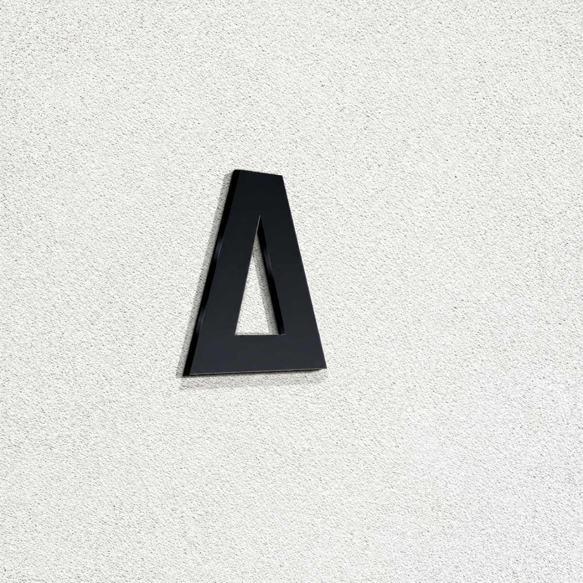 Ενδεικτική φωτογραφία γράμματος Δ σε μαύρη απόχρωση· επιλεγμένο προϊόν λευκό, ύψος 74mm