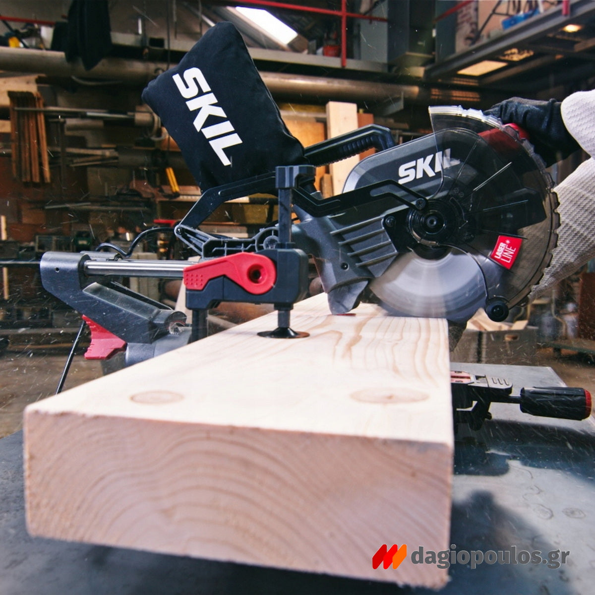 Skil 1310 AA Επαγγελματικό Ηλεκτρικό Φαλτσοπρίονο Radial Συρόμενο 1600W 216mm