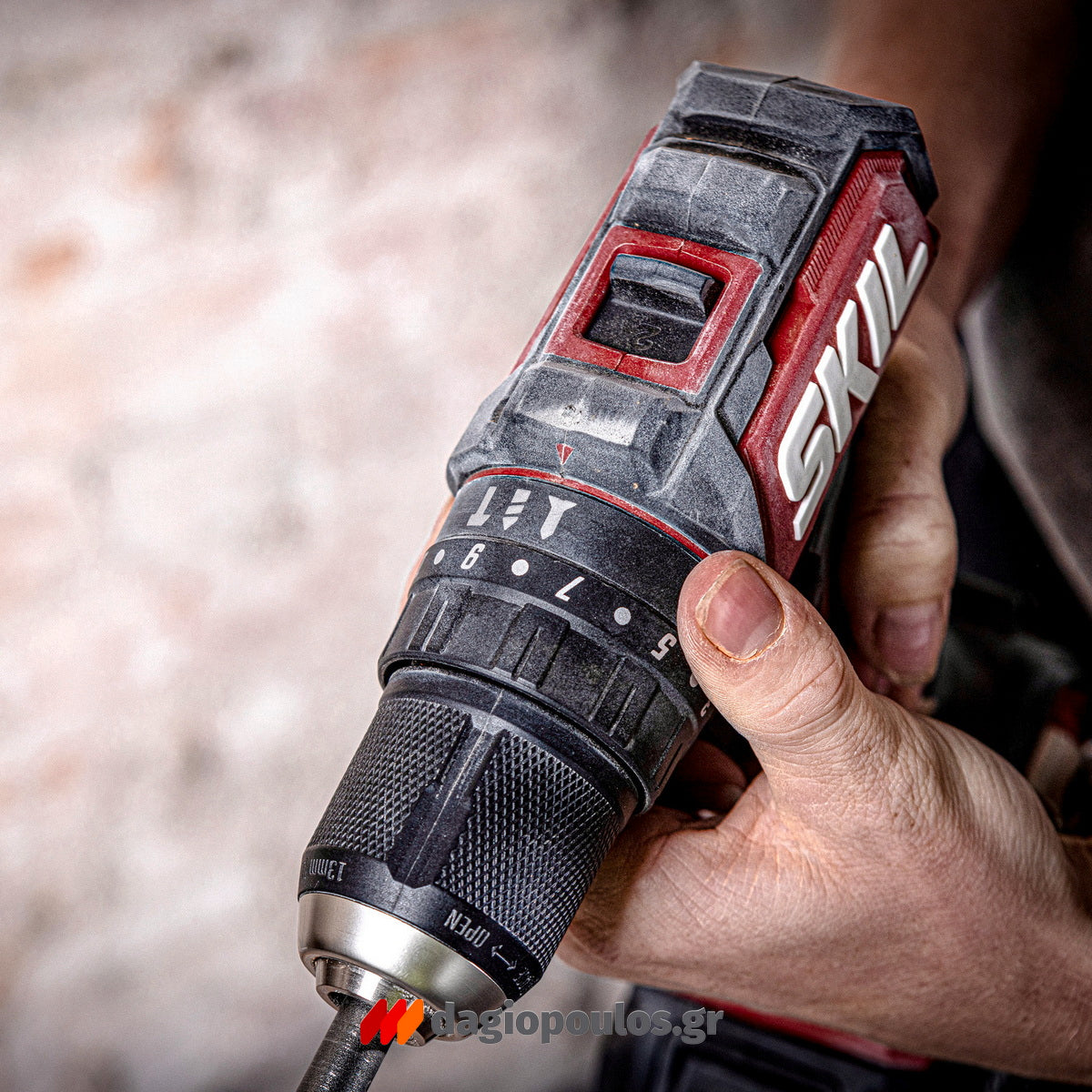 Skil 3075 JA 20V Max Brushless Κρουστικό Δραπανοκατσάβιδο Μπαταρίας 18V Li-Ion Με Μπαταρία 2.5Ah Βαλίτσα