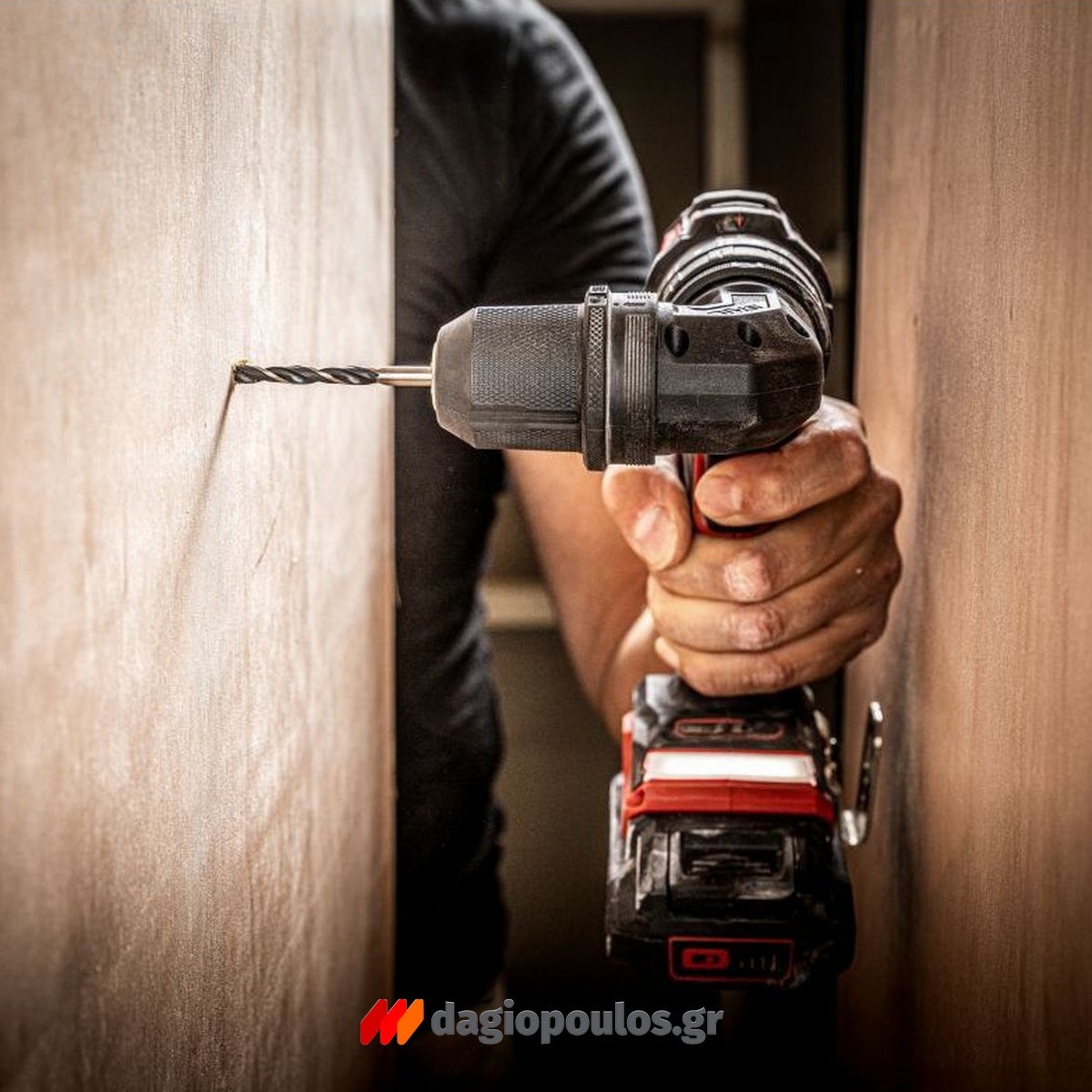 Skil 3076 HC 20V Max Brushless Κρουστικό Δραπανοκατσάβιδο Μπαταρίας 18V Li-Ion Με 2 Μπαταρίες 2.0Ah - 4 Κεφαλές - Βαλίτσα