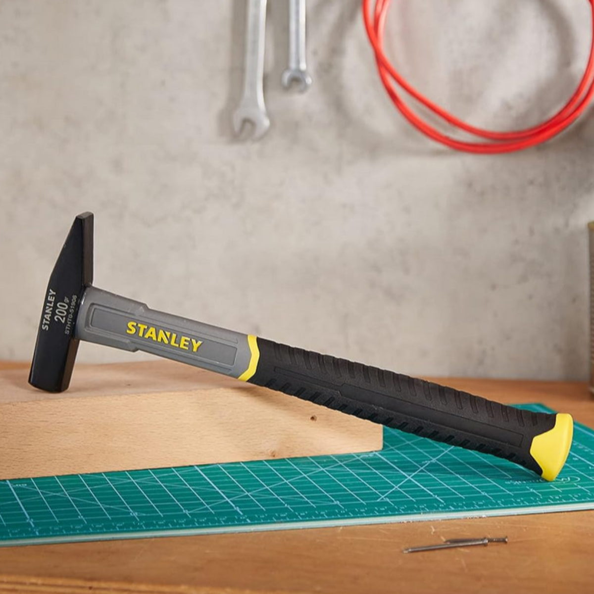 Stanley Σφυρί Πένας Με Λαβή Fiberglass