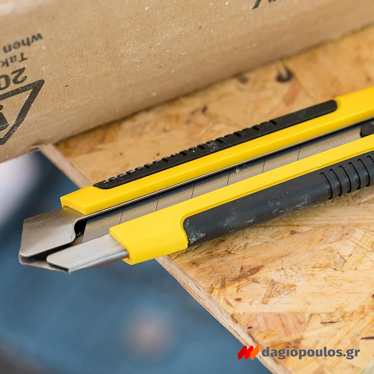 Stanley 0-10-425 Fatmax Μαχαίρι Κόφτης Μοκέτας (Φαλτσέτα) Με Λάμα 25mm