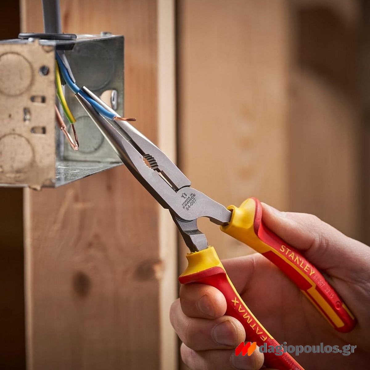 Stanley 0-84-007 Maxsteel Επαγγελματικό Μυτοτσίμπιδο Ηλεκτρολόγων Με Μόνωση VDE 10000V 200mm