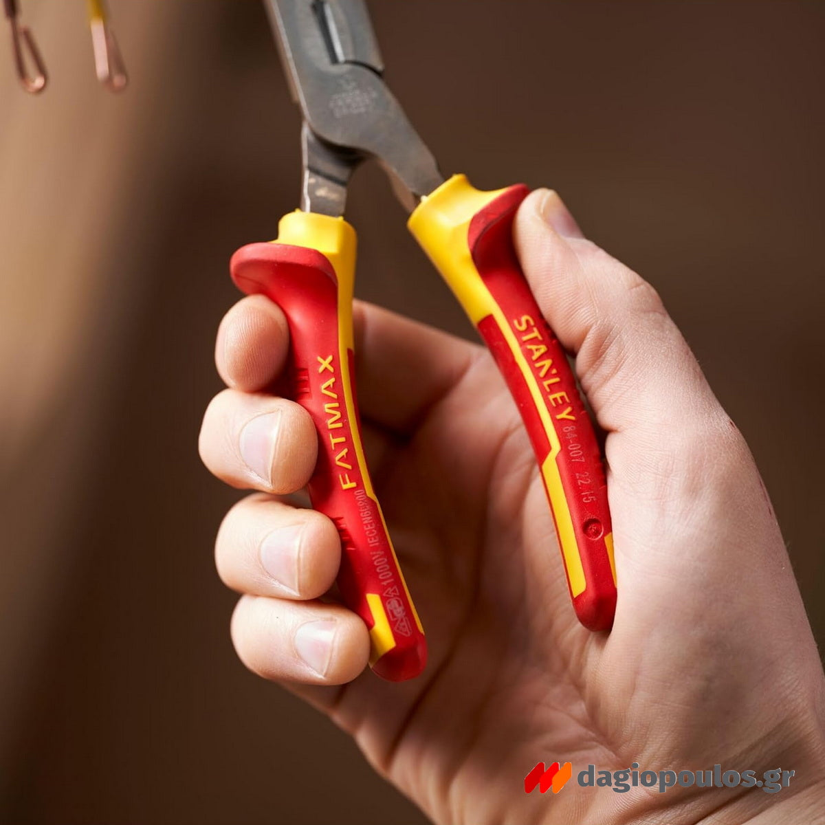 Stanley 0-84-007 Maxsteel Επαγγελματικό Μυτοτσίμπιδο Ηλεκτρολόγων Με Μόνωση VDE 10000V 200mm