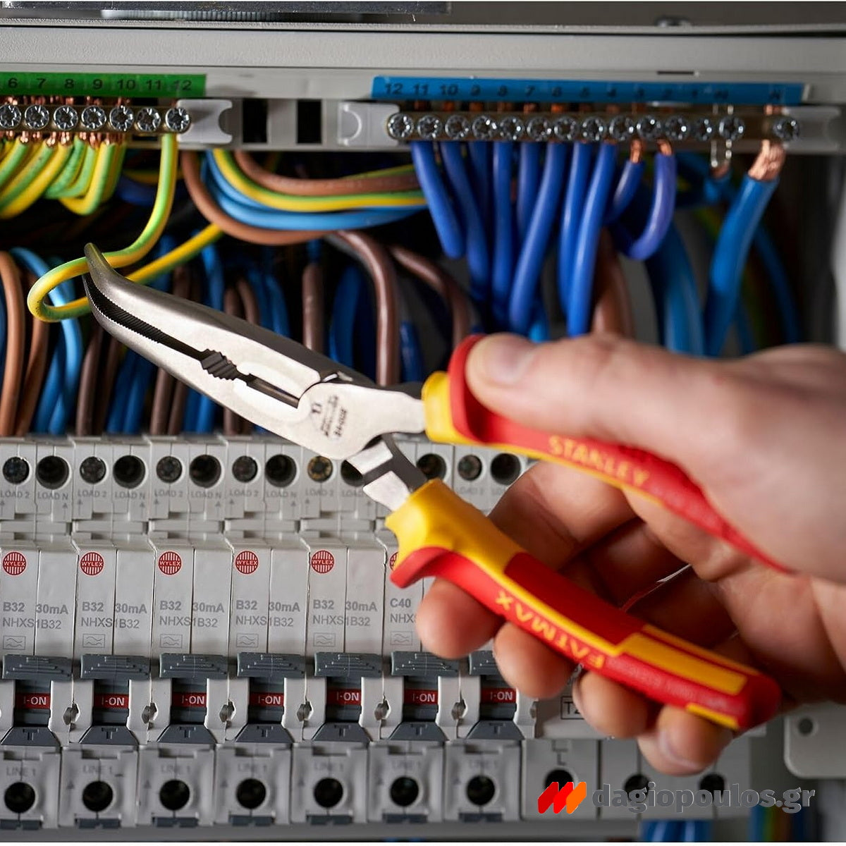 Stanley 0-84-008 MaxSteel Μυτοτσίμπιδο Κυρτό (Στραβοτσίμπιδο) Ηλεκτρολόγου Με Μόνωση VDE 1000V 200mm