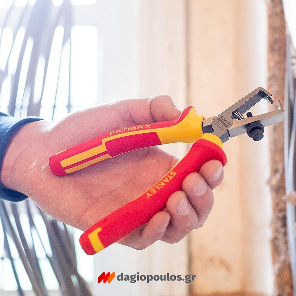 Stanley 0-84-010 MaxSteel Απογυμνωτής Καλωδίων Ηλεκτρολόγου Με Μόνωση VDE 1000V 170mm