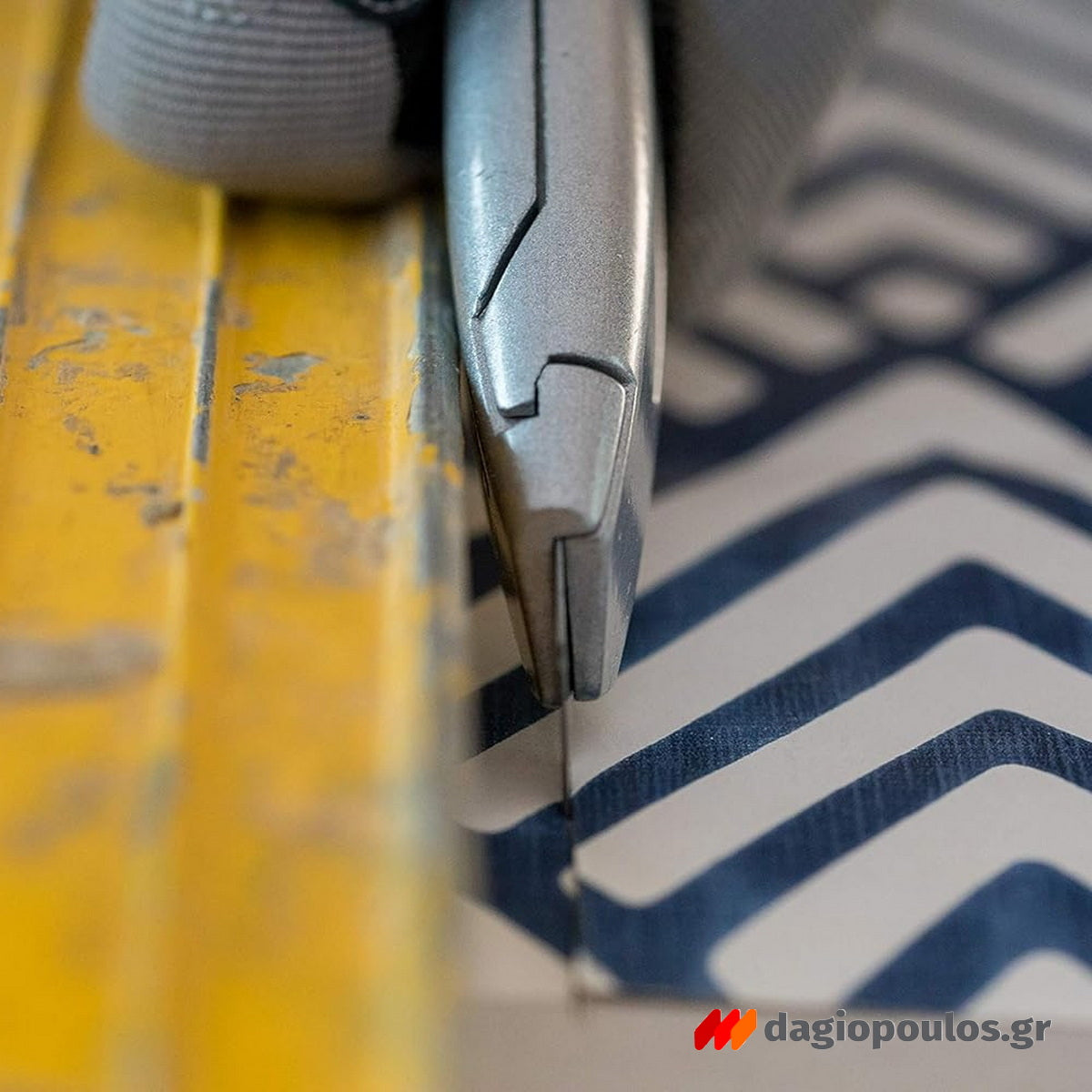 Stanley 1-10-018 Μαχαίρι Κόφτης Μοκέτας (Φαλτσέτα) Με Λάμα 18mm