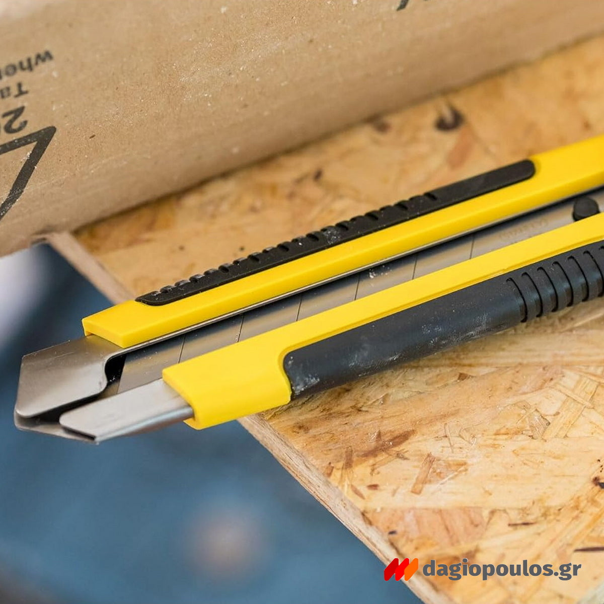 Stanley 1-10-425 Μαχαίρι Κόφτης Μοκέτας (Φαλτσέτα) Με Ροδέλα & Λάμα 25mm