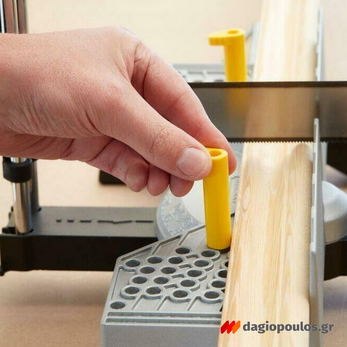 Stanley 1-20-800 Πριόνι Χειρός (Σεγάτσα) Με Φαλτσοκούτι 22.5" 560mm