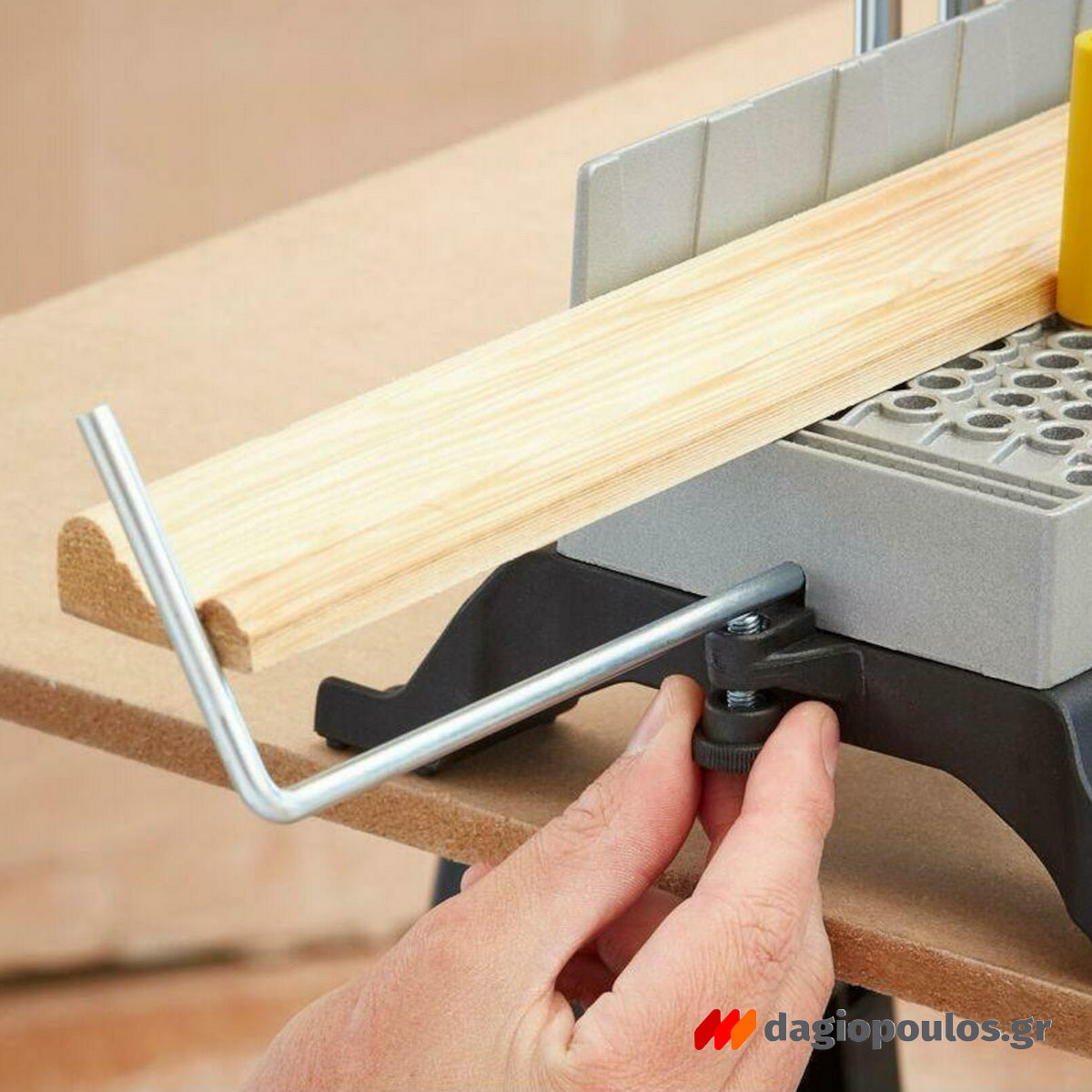 Stanley 1-20-800 Πριόνι Χειρός (Σεγάτσα) Με Φαλτσοκούτι 22.5" 560mm