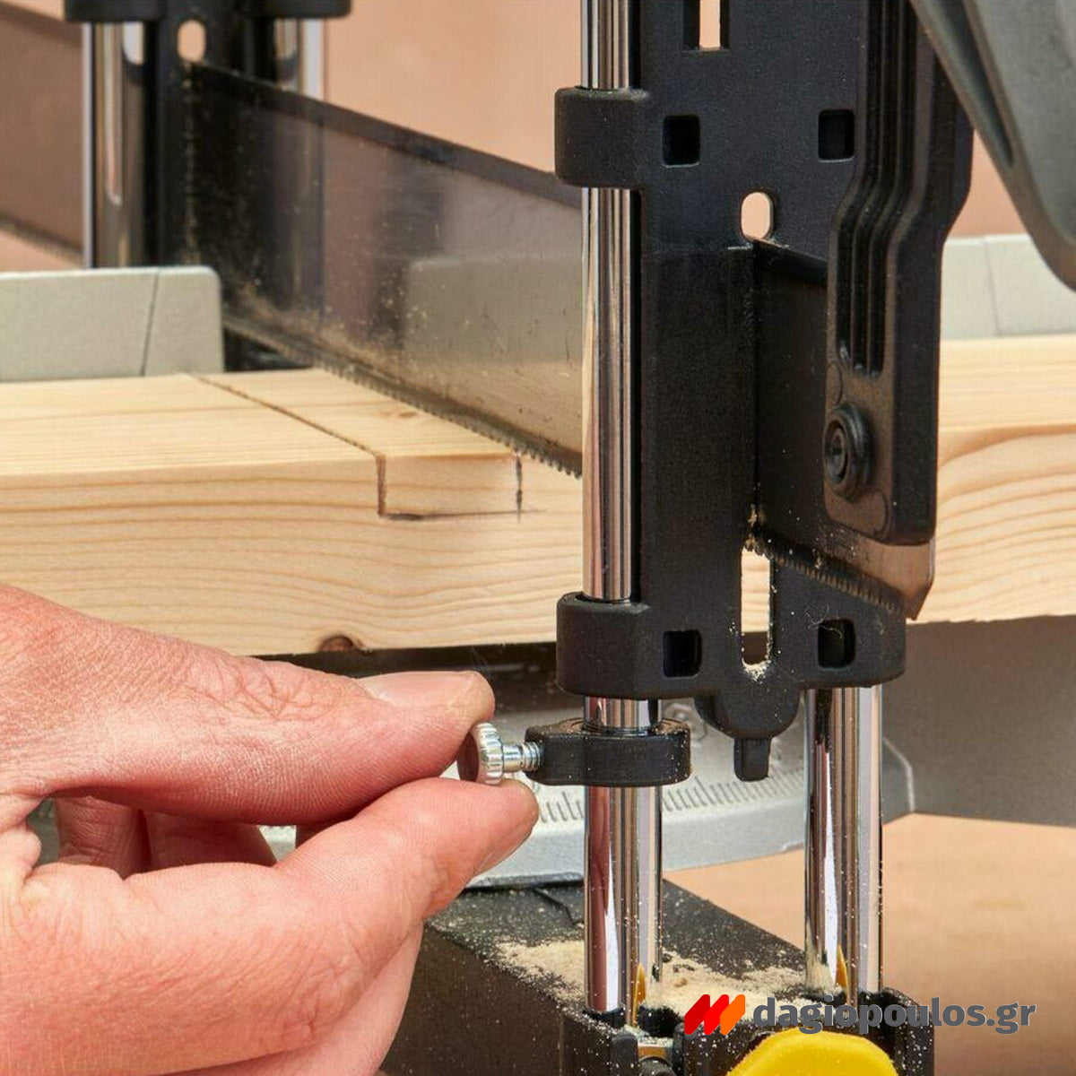 Stanley 1-20-800 Πριόνι Χειρός (Σεγάτσα) Με Φαλτσοκούτι 22.5" 560mm