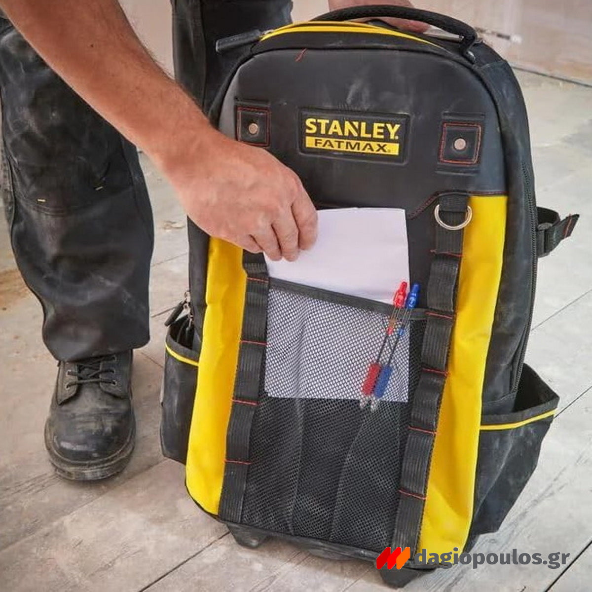 Stanley 1-79-215 Εργαλειοθήκη Κλειστού Τύπου Τροχήλατη Με Χειρολαβή - Σακίδιο Πλάτης